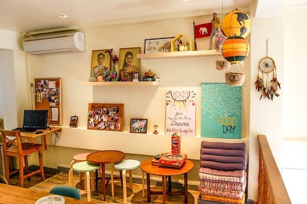 Good Day Hostel Бангкок Экстерьер фото